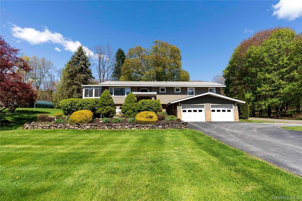 Unit for sale at 41 Arthursburg Road, LaGrange, NY 12540