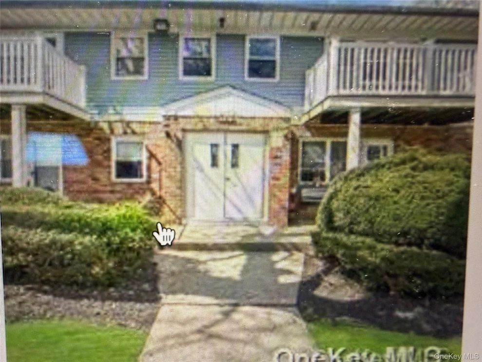 Unit for sale at 5A Hemlock Drive, Islip, NY 11706