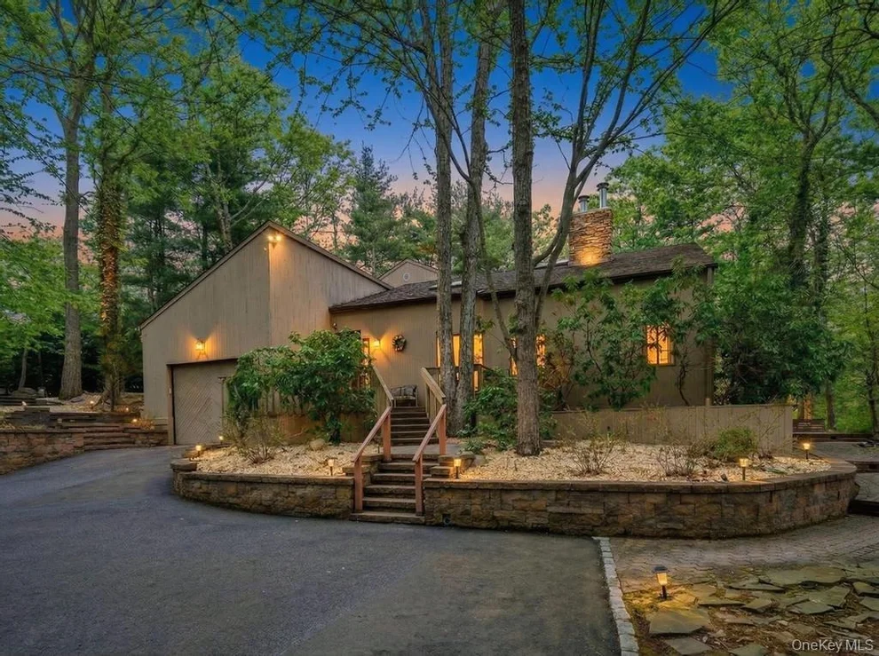 Unit for sale at 1 Audubon Gate, Brookhaven, NY 11764