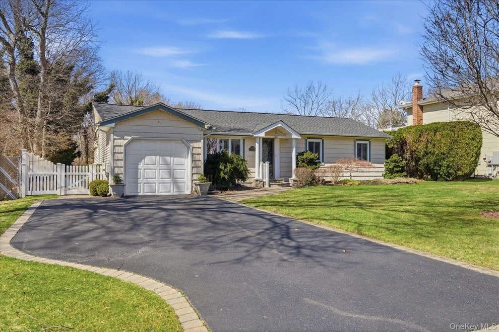 Unit for sale at 8 Natalie Court, Islip, NY 11779