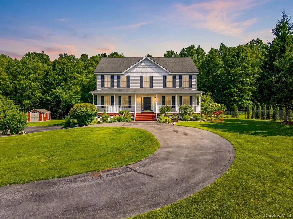 Unit for sale at 604 Ridgebury Road, Wawayanda, NY 10973