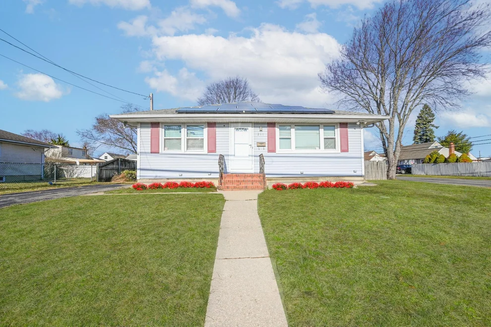 Unit for sale at 211 Albany Avenue, Babylon, NY 11757