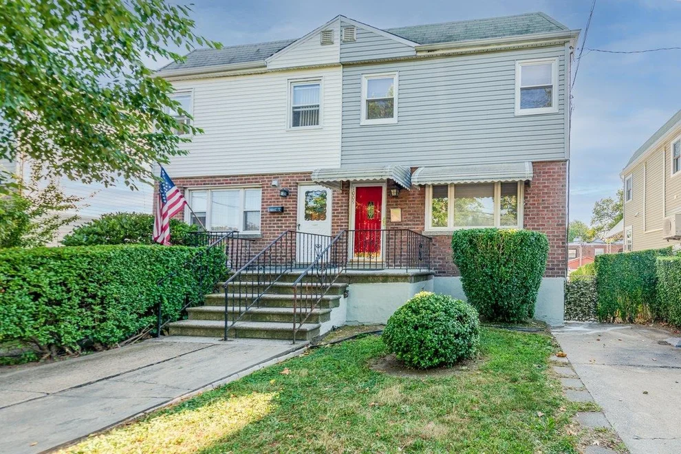 Unit for sale at 1009 Brinsmade Avenue, New York, NY 10465