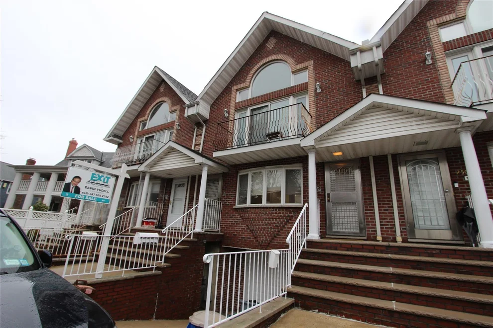 Unit for sale at 25016 41st Road, New York, NY 11363