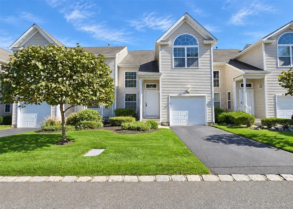 Unit for sale at 210 Kettles Lane, Brookhaven, NY 11763