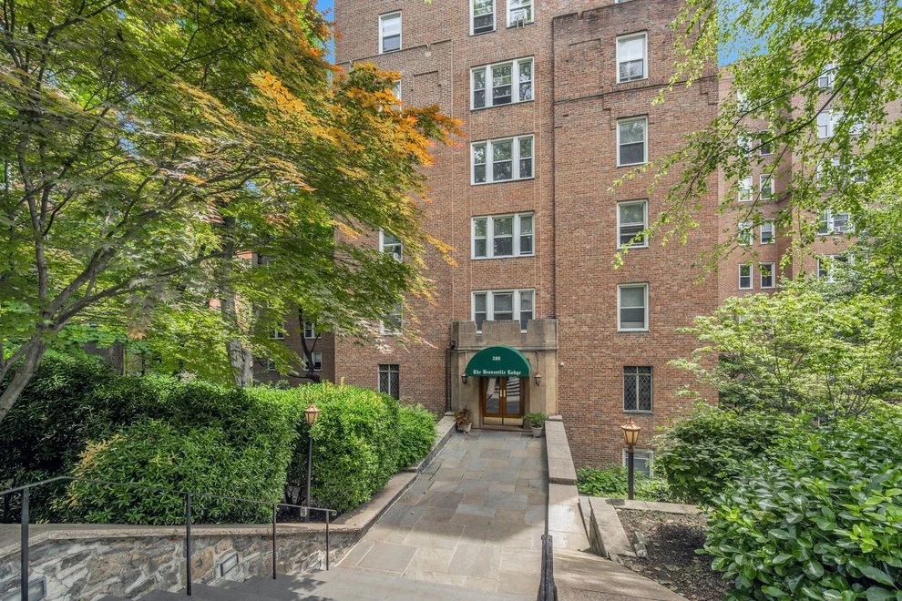 Unit for sale at 280 Bronxville Road, Yonkers, NY 10708