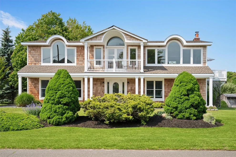 Unit for sale at 23 Sedgemere Road, Brookhaven, NY 11934