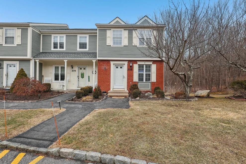 Unit for sale at 205 Twin Brook Court, Southeast, NY 10512
