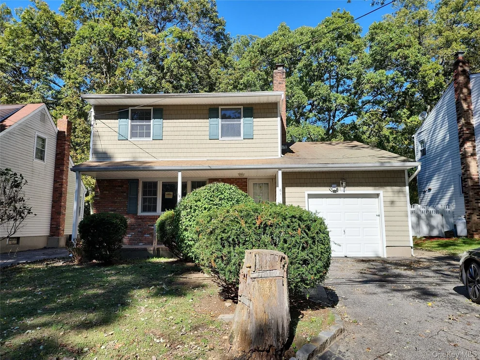 Unit for sale at 61 Pleasant Street, Huntington, NY 11743