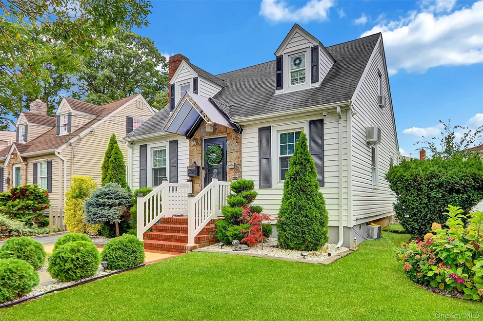 Unit for sale at 48 Saint Marks Avenue, Hempstead, NY 11520