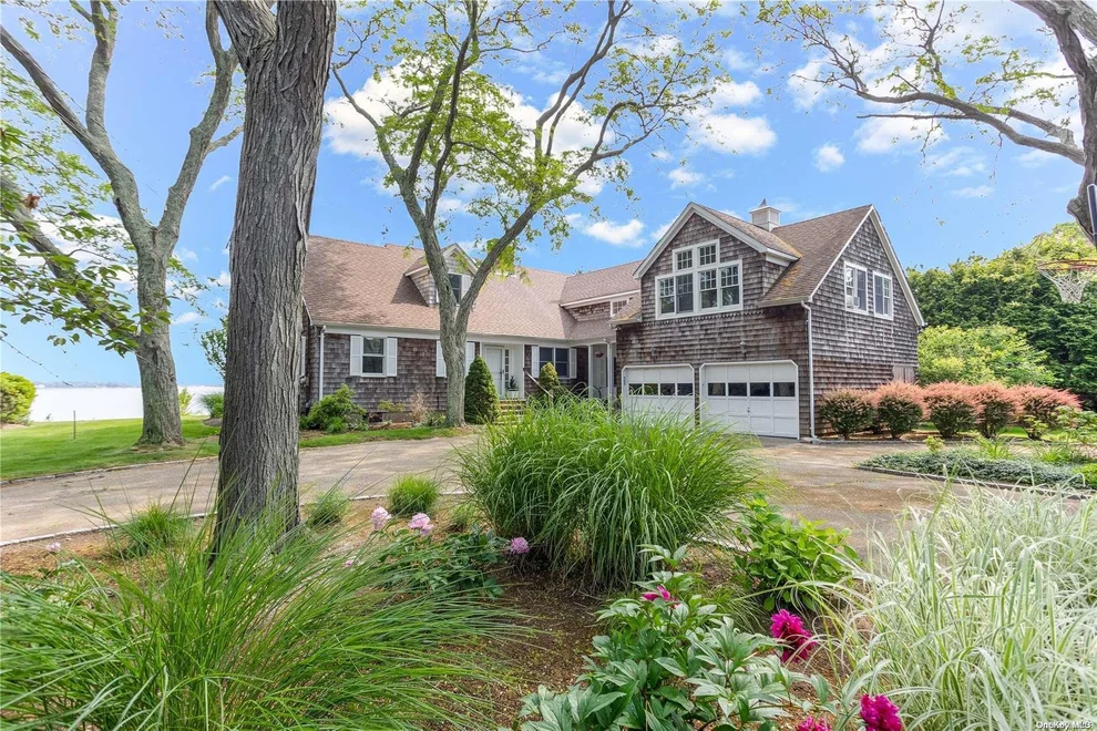 Unit for sale at 1605 N Parish Drive, Southold, NY 11971