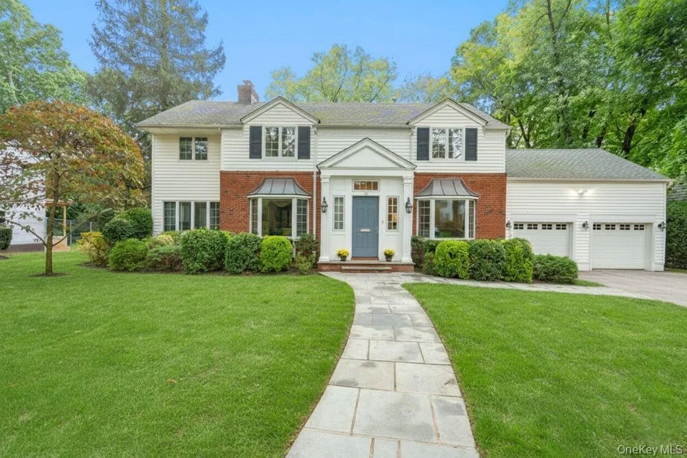 Unit for sale at 12 Chester Drive, North Hempstead, NY 11021