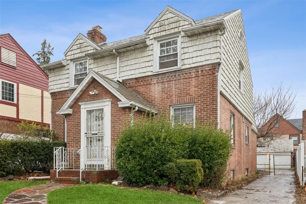 Unit for sale at 8519 Radnor Street, New York, NY 11432