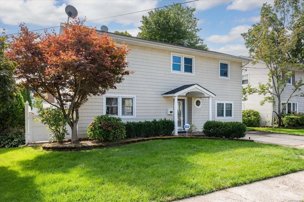 Unit for sale at 328 Van Cott Avenue, Oyster Bay, NY 11735