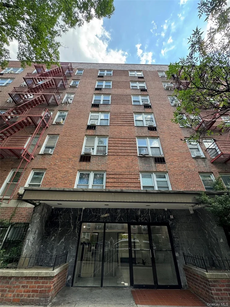 Unit for sale at 142-20 41st Ave, New York, NY 11355
