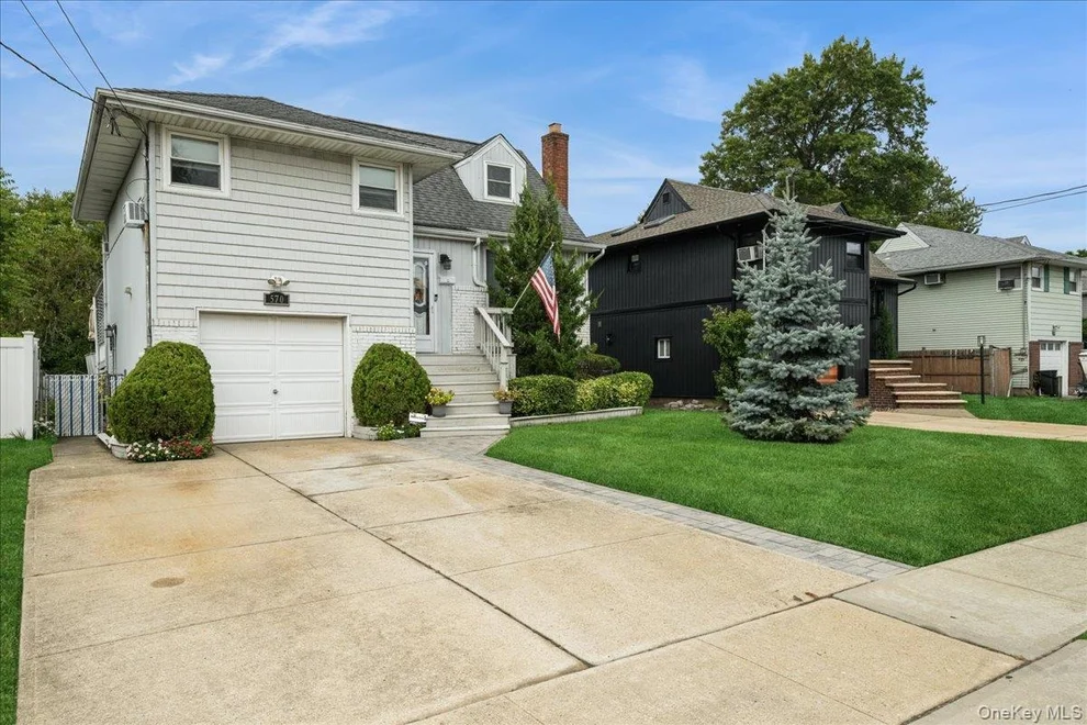 Unit for sale at 570 S Ocean Avenue, Hempstead, NY 11520