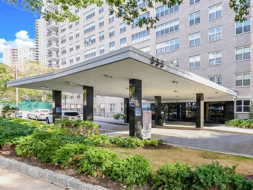 Unit for sale at 555 Kappock Street, New York, NY 10463
