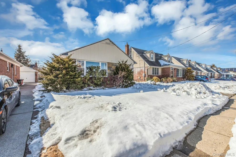 Unit for sale at 197 Emory Road, North Hempstead, NY 11501