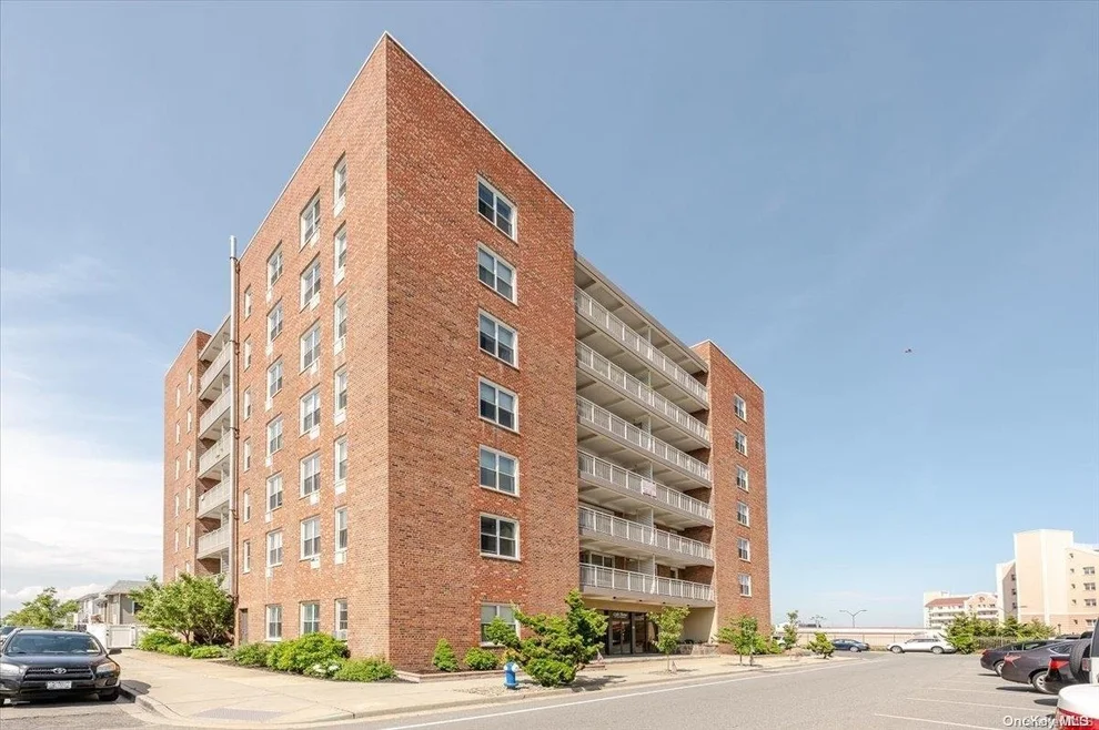 Unit for sale at 855 E Broadway, Hempstead, NY 11561