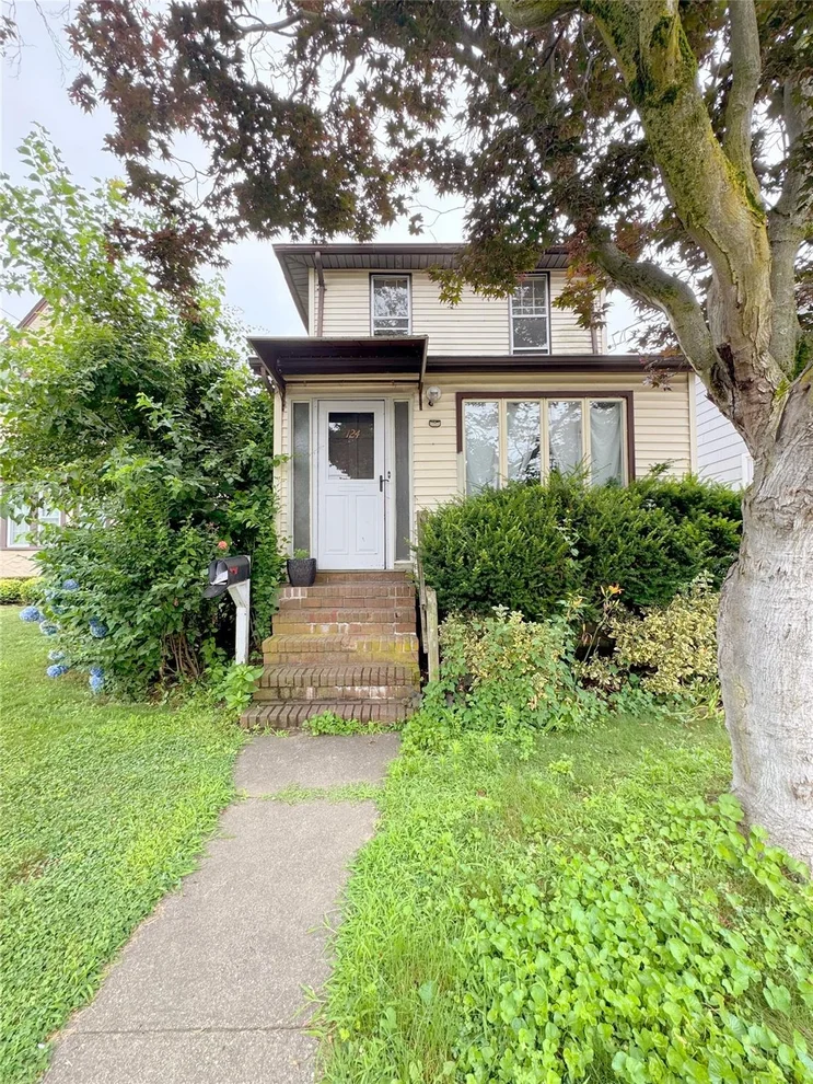 Unit for sale at 124 Raymond Street, Hempstead, NY 11570