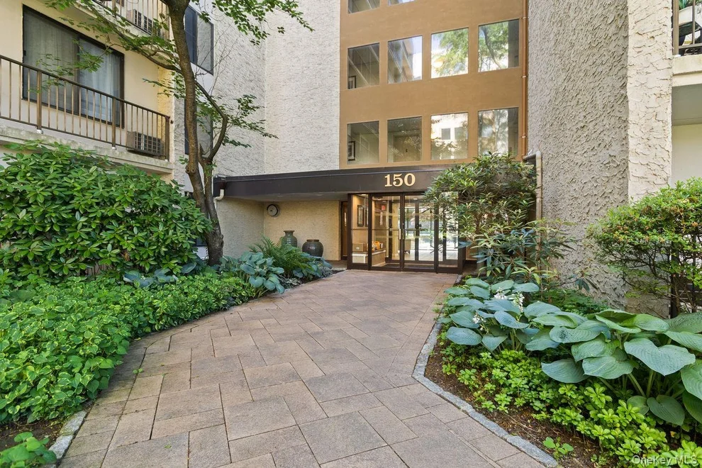 Unit for sale at 150 Overlook, Peekskill, NY 10566
