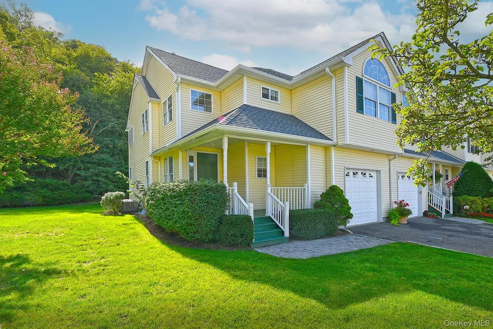 Unit for sale at 11 Spring Court, Huntington, NY 11743