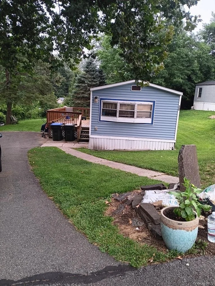 Unit for sale at 409 Sandgate Drive, New Windsor, NY 12553