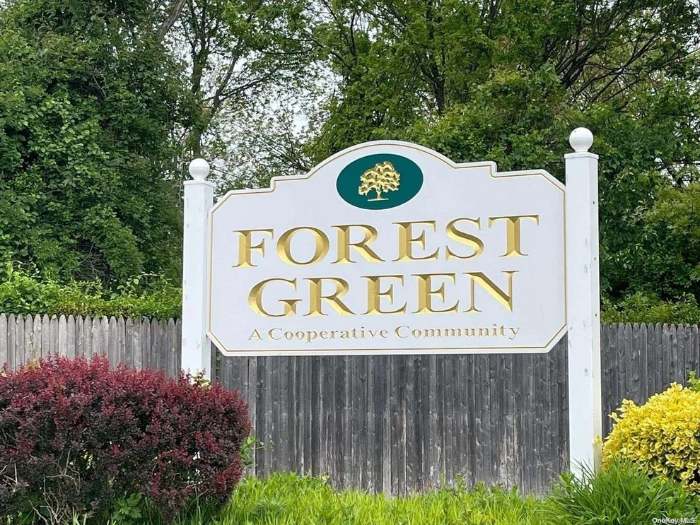 Unit for sale at 2435 Union Blvd., Islip, NY 11751