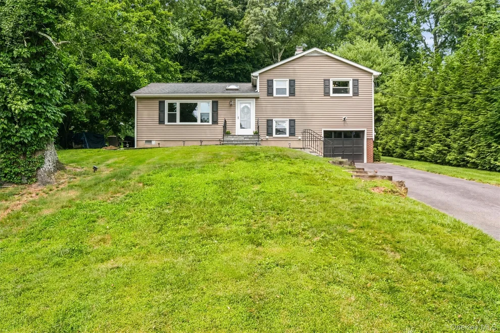 Unit for sale at 17 Ridge Road, Cortlandt, NY 10567