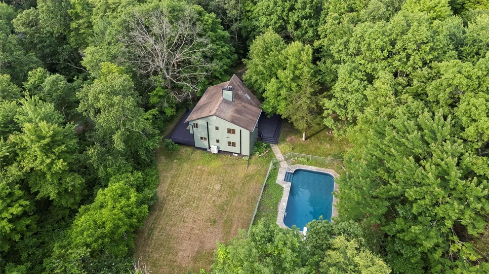 Unit for sale at 255 Lake Drive, Rhinebeck, NY 12572