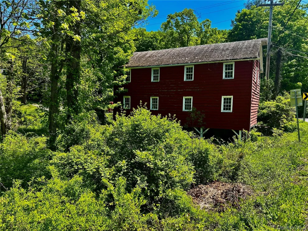 Unit for sale at 73 North Creek Road, Clinton, NY 12580