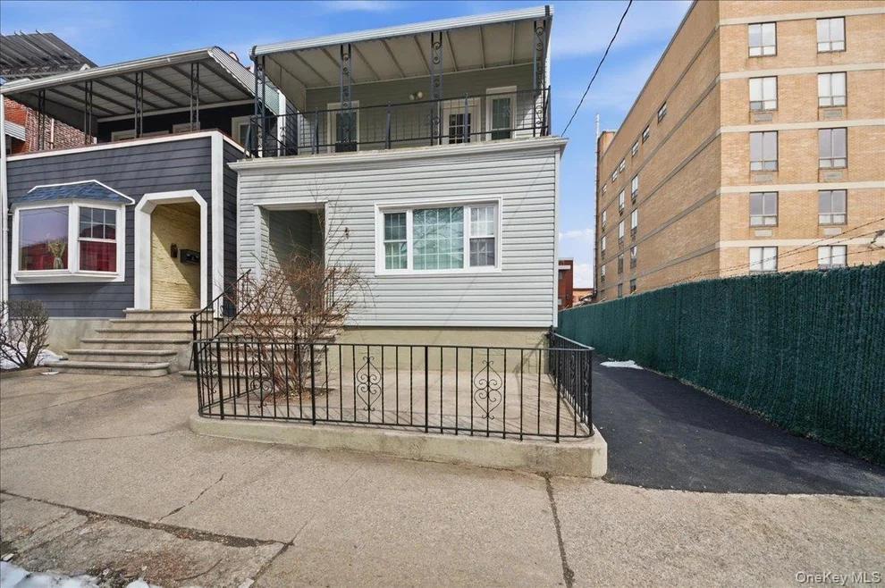 Unit for sale at 1624 Seddon Street, New York, NY 10461