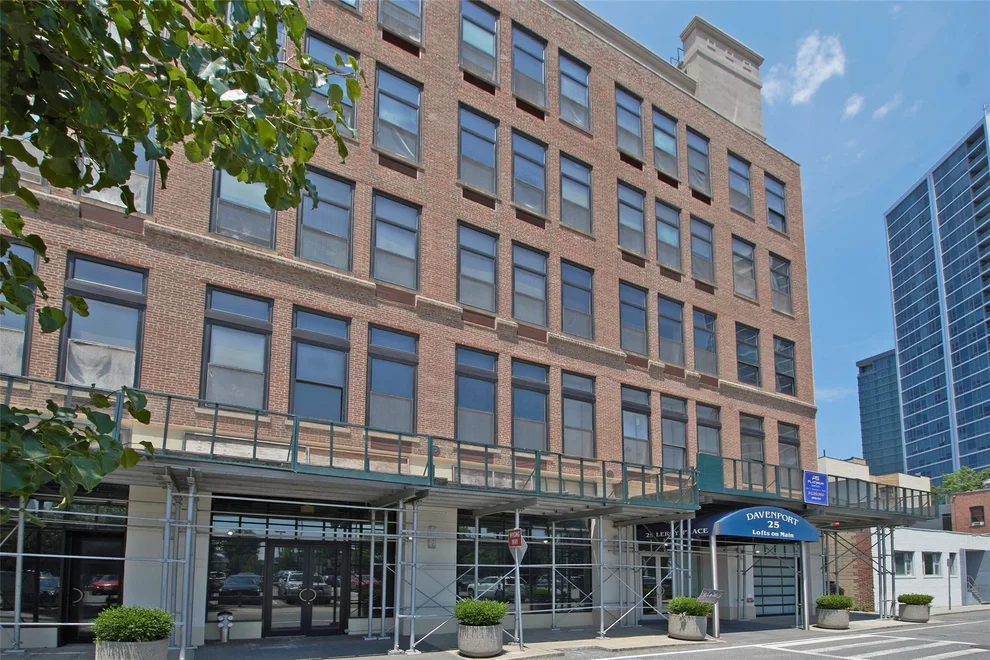 Unit for sale at 25 Leroy Place, New Rochelle, NY 10805