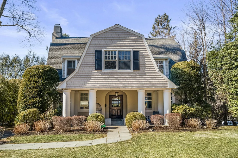 Unit for sale at 37 Walworth Avenue, Scarsdale, NY 10583