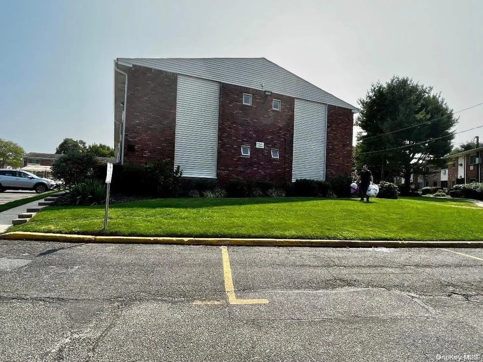 Unit for sale at 2435 Union Boulevard, Islip, NY 11751