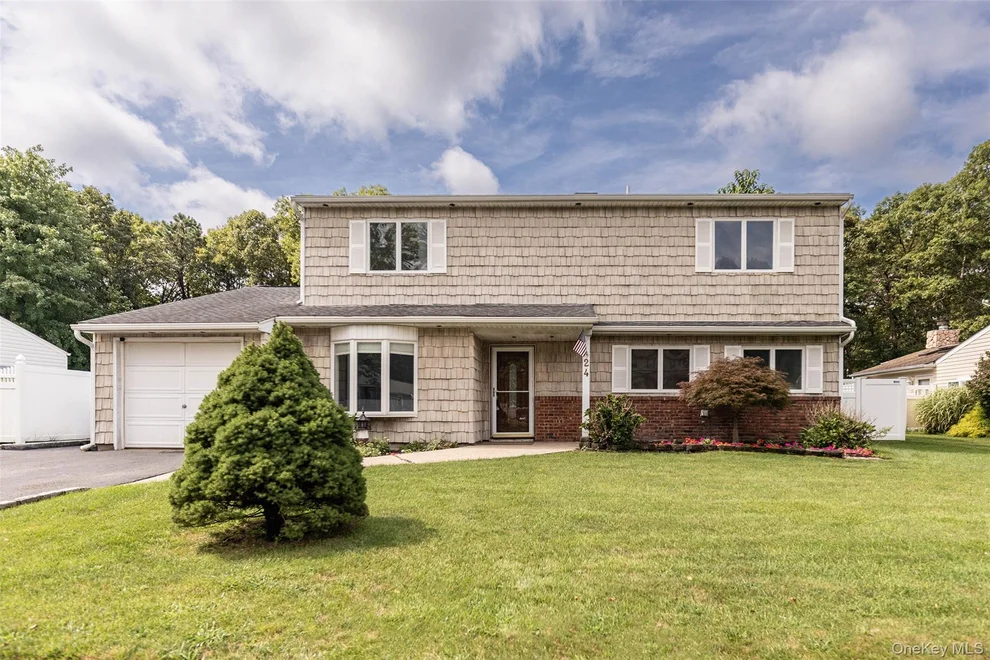 Unit for sale at 24 Gainsborough Road, Islip, NY 11741