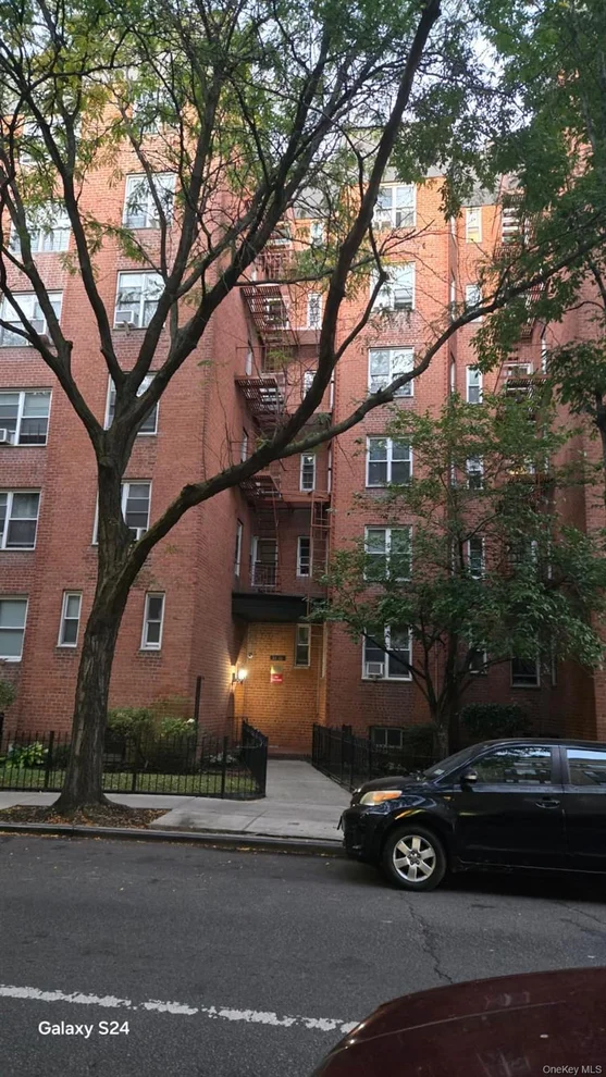 Unit for sale at 33-16 82nd Street, New York, NY 11372