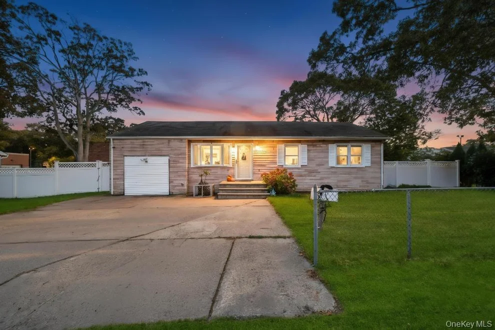 Unit for sale at 3 Francisco Avenue, Islip, NY 11722