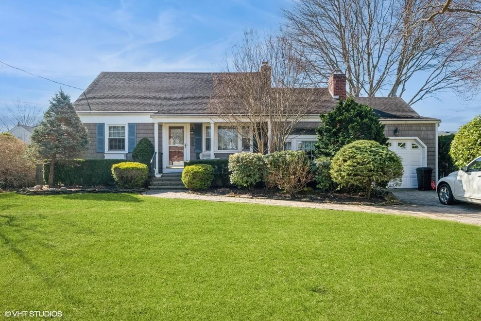 Unit for sale at 3536 Carrollton Avenue, Hempstead, NY 11793