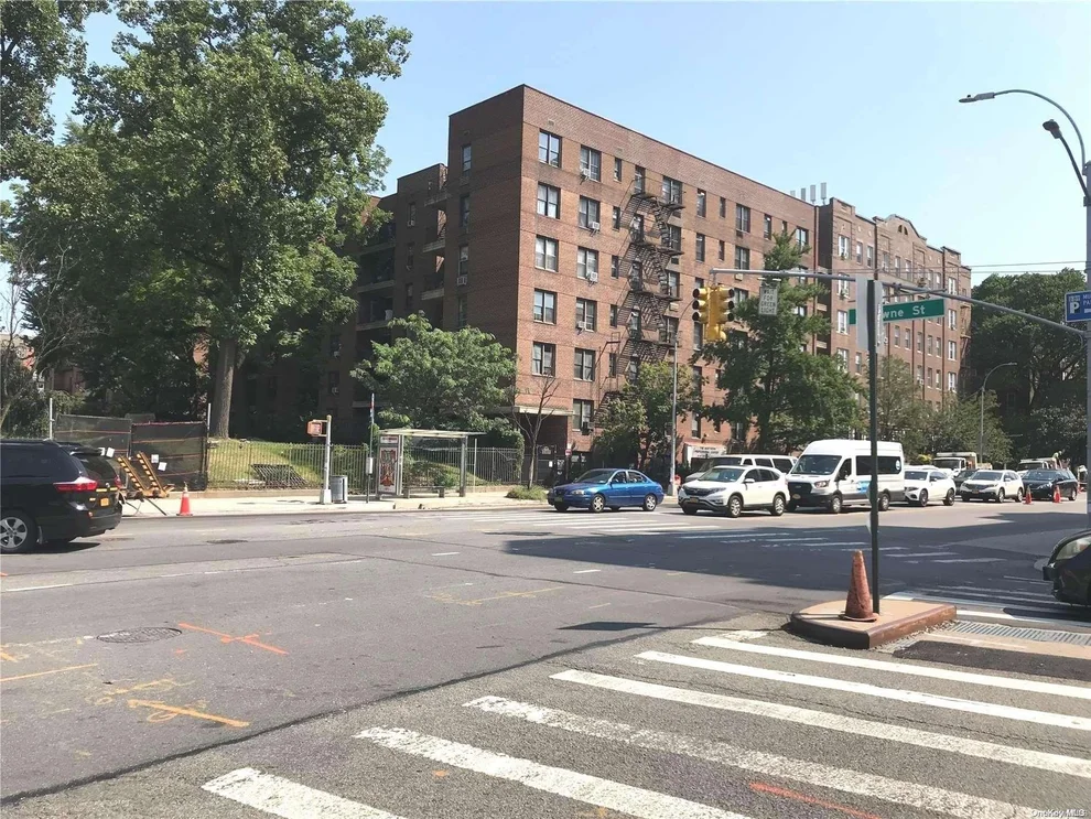 Unit for sale at 141-05 Northern Blvd, New York, NY 11354