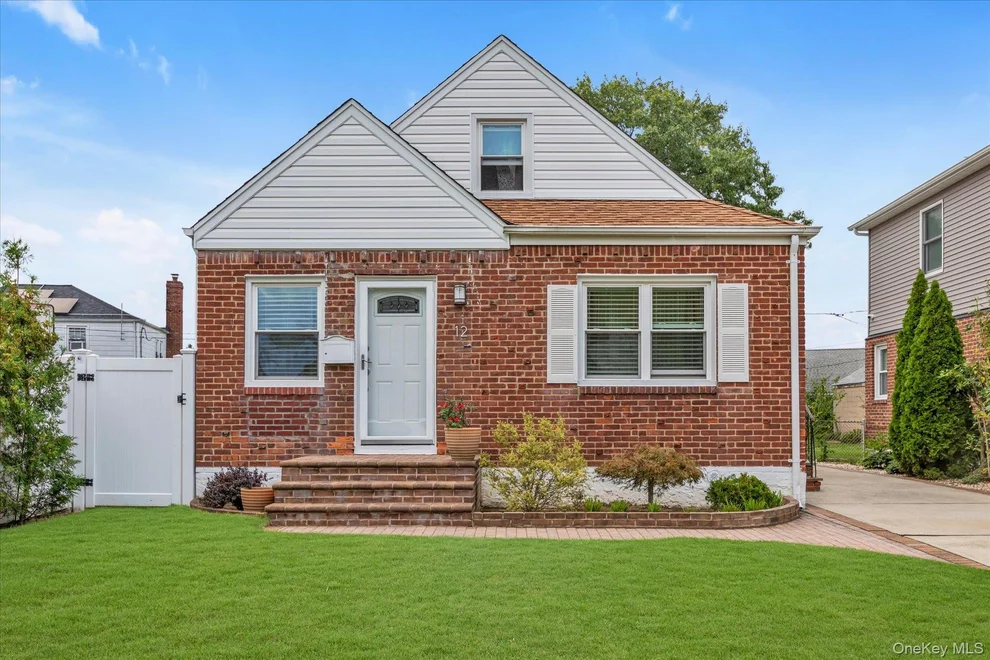Unit for sale at 12 Kingston Street, Hempstead, NY 11003