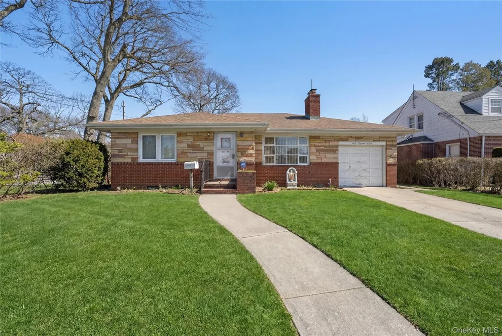 Unit for sale at 311 Cedar Street, Hempstead, NY 11550