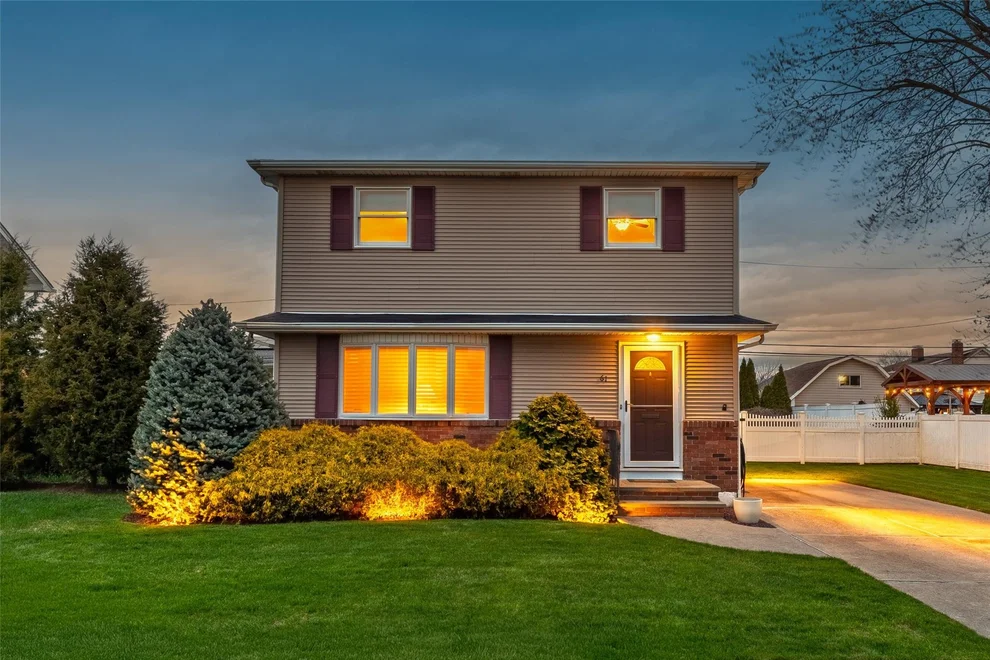Unit for sale at 61 Parma Road, Hempstead, NY 11558