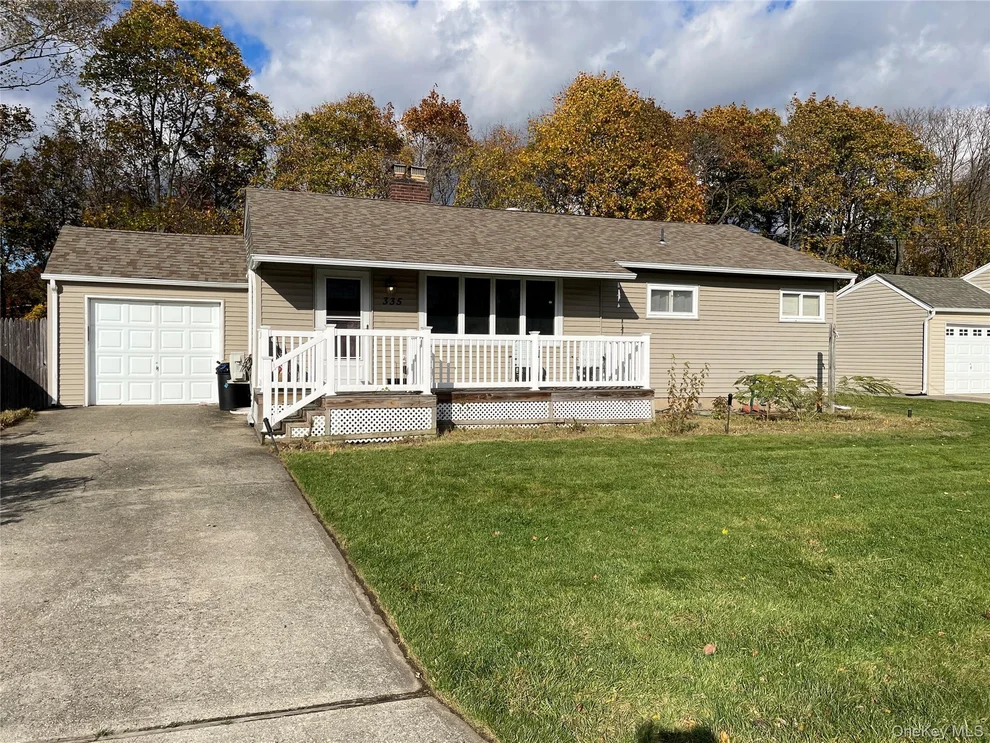 Unit for sale at 335 Alfred Street, Babylon, NY 11703