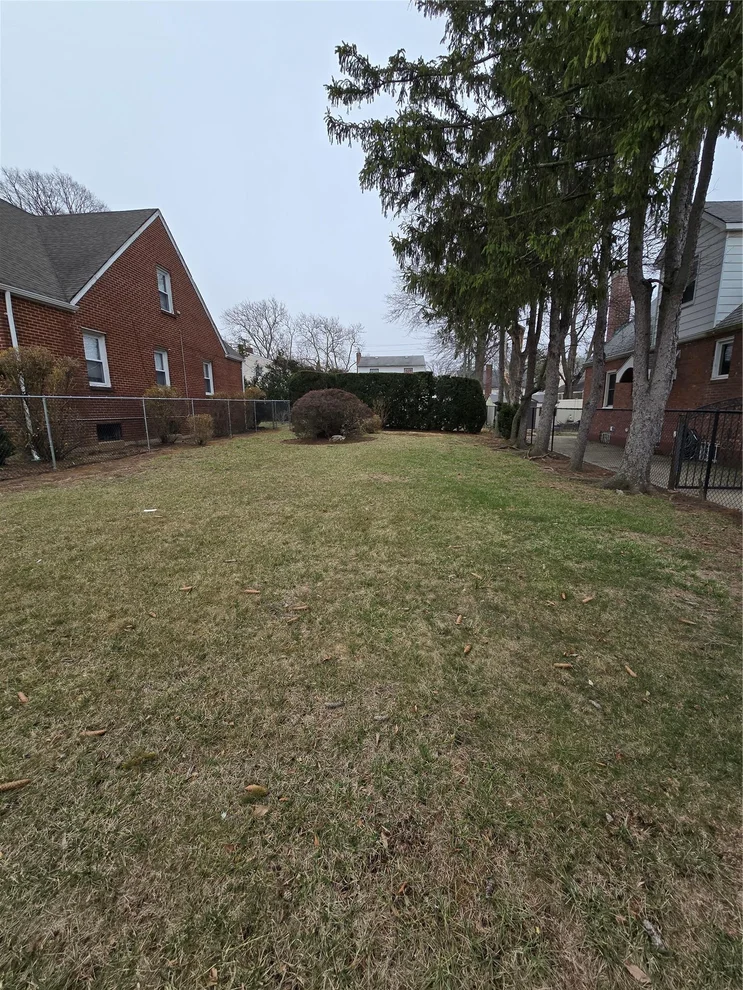 Unit for sale at 235 235 Street, New York, NY 11411