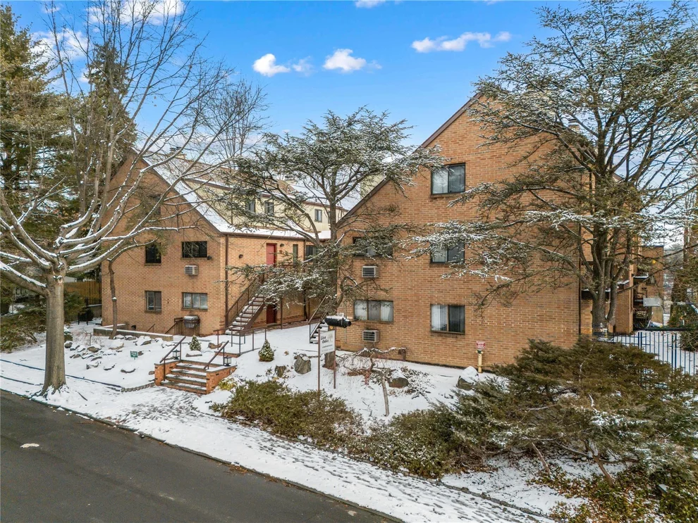 Unit for sale at 50 Dekalb Avenue, White Plains, NY 10605