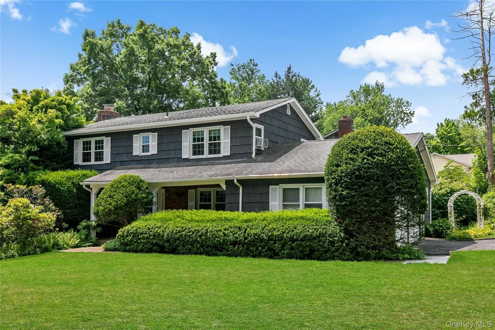 Unit for sale at 8 McKenna Place, Mamaroneck, NY 10543