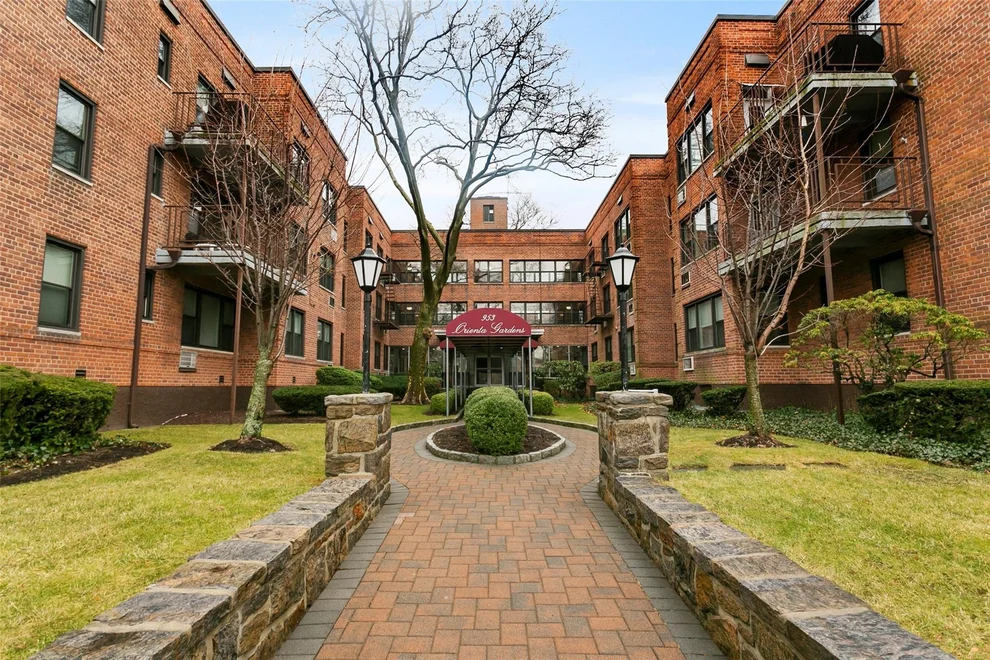 Unit for sale at 953 W Boston Post Road, Mamaroneck, NY 10543