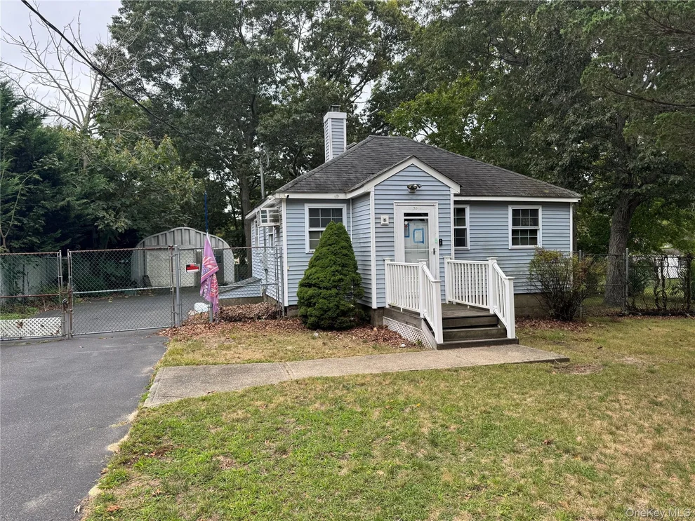 Unit for sale at 30 Quensel Court, Brookhaven, NY 11755