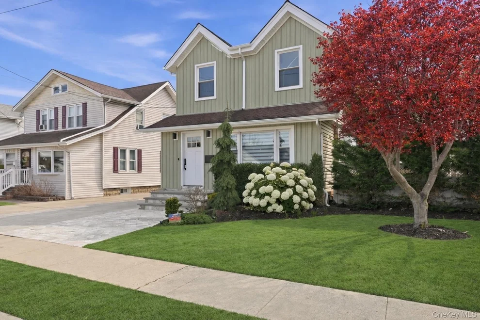 Unit for sale at 98 Vincent Place, Hempstead, NY 11563